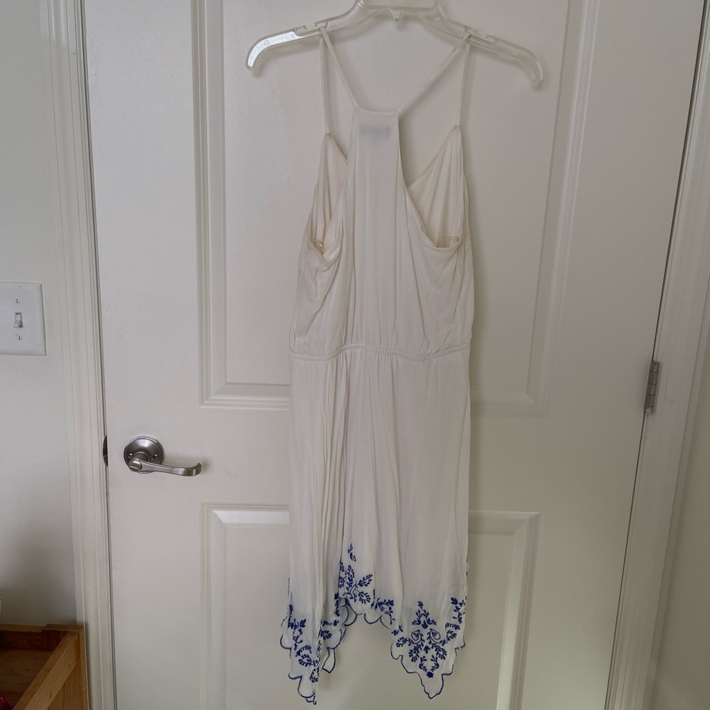 White drawstring dress - Picture 5 of 5